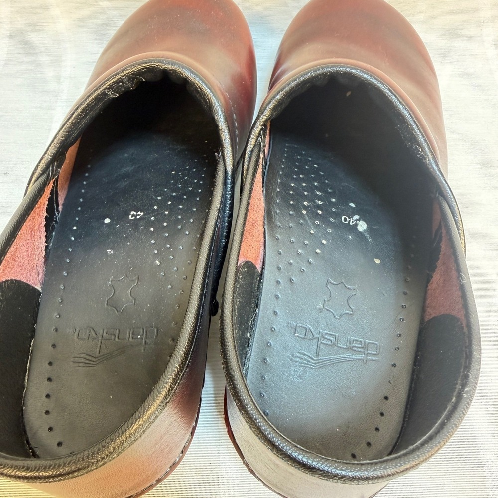 Dansko Women's Professional Cordovan Cabrio Clog US 9.5-10 EU 40 Burgundy - Picture 7 of 12